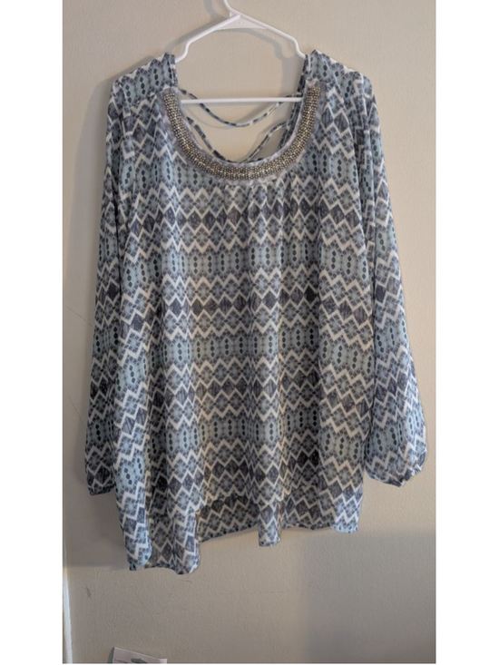 Maurices Tops - Maurices Patterned Tunic Top with Embellished Neck Size 2